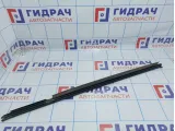 Уплотнитель стекла двери задней левой внутренний Volkswagen Jetta (A6) 5C68394795AP