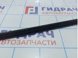 Уплотнитель стекла двери задней правой внутренний Volkswagen Jetta (A6) 5C68394805AP