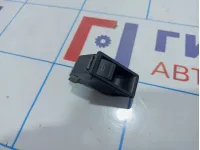 Кнопка открывания багажника Volkswagen Jetta (A6) 1K0959831