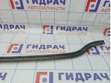 Уплотнитель капота Volkswagen Jetta (A6) 5C6823723