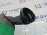 Патрубок воздушного фильтра Volkswagen Jetta (A6) 03C145673M