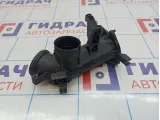Патрубок воздушный Volkswagen Jetta (A6) 03C145861E