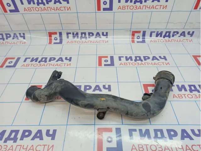 Патрубок интеркулера Volkswagen Jetta (A6) 1K0145770