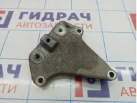 Кронштейн КПП левый Volkswagen Jetta (A6) 1K0199117BB