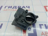 Заслонка воздушная Volkswagen Jetta (A6) 03C128063A