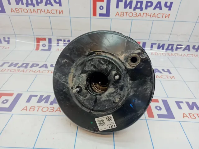 Усилитель тормозов вакуумный Volkswagen Jetta (A6) 1K1614105