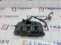 Коллектор впускной Volkswagen Jetta (A6) 03C129711AE