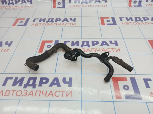 Трубка системы охлаждения Volkswagen Jetta (A6) 1K0121070BJ