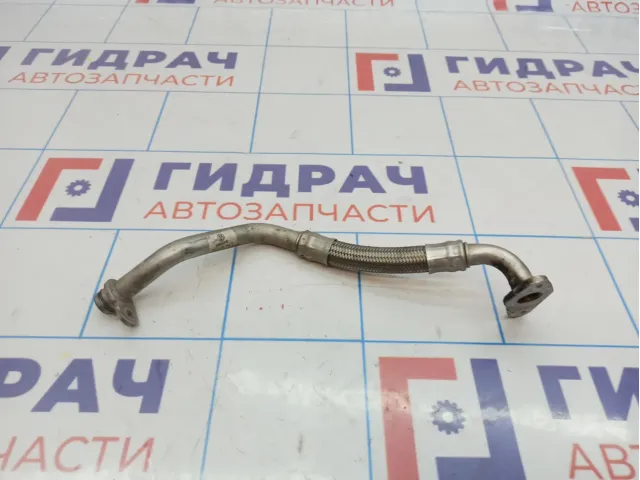 Трубка турбокомпрессора турбины Volkswagen Jetta (A6) 03C145735C