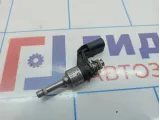 Форсунка инжекторная электрическая Volkswagen Jetta (A6) 03C906036M
