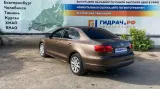Рычаг задний верхний Volkswagen Jetta (A6) 5Q0505323C