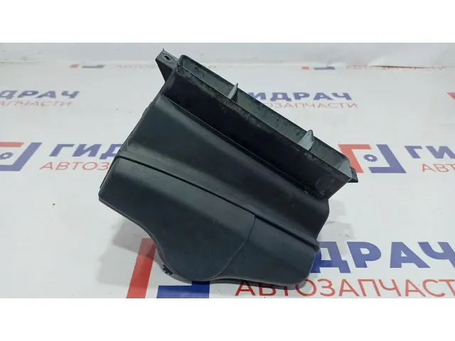 Воздухозаборник Volkswagen Jetta 1K0805971C. В сборе.