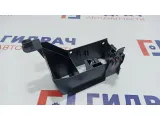 Кронштейн Volkswagen Jetta 1K0937546A. Дефект.