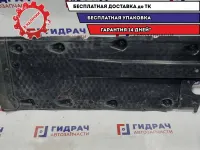 Защита днища антигравийная левая Volkswagen Jetta 1K0825211E. Дефект.