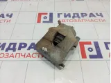 Суппорт тормозной передний правый Volkswagen Jetta 1K0615124D