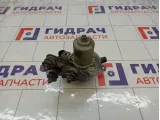 Насос вакуумный Volkswagen Jetta 1J0612181B