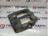 Накладка двигателя Volkswagen Jetta 06A103925CH