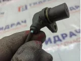 Датчик положения коленвала Volkswagen Jetta 06A906433G