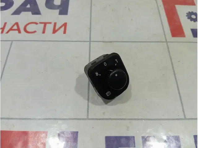 Переключатель регулировки зеркал Volkswagen Jetta 1K0959565KREH
