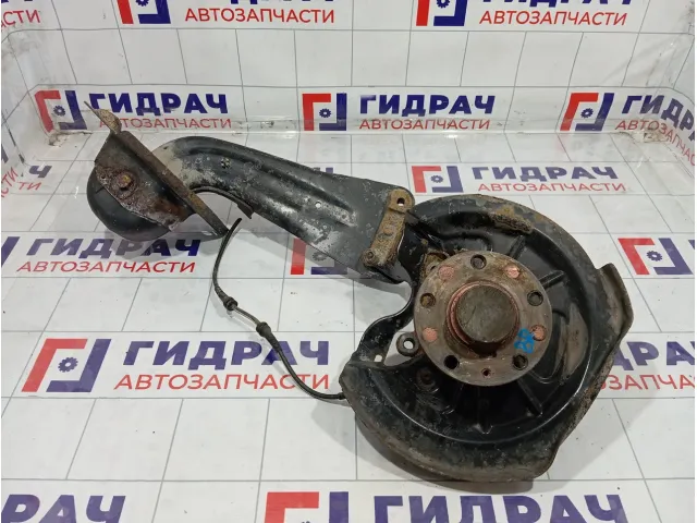 Кулак поворотный задний правый Volkswagen Jetta 1K0505436AC
