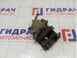 Суппорт тормозной передний правый Volkswagen Jetta 1K0615124D