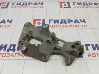 Кронштейн генератора Volkswagen Jetta 06F903143F