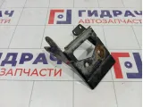 Кронштейн двигателя передний Volkswagen Jetta 06A103309AS