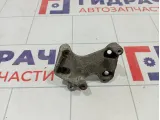 Кронштейн катушки зажигания Volkswagen Jetta 06A903103