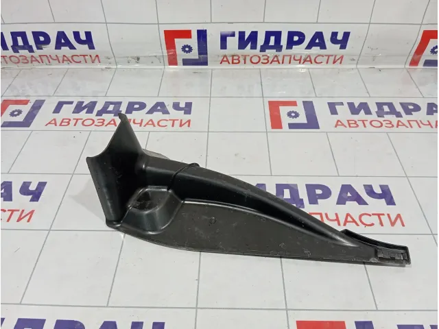 Водосток левый Volkswagen Jetta 1K1815159A