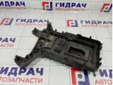 Кронштейн крепления аккумулятора (АКБ) Volkswagen Jetta 1K0915333