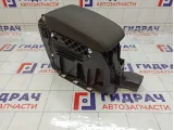 Подлокотник Volkswagen Jetta 1K5864251C