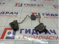 Блок кнопок в рулевое колесо Volkswagen Jetta 5C0959537YQV