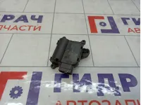 Моторчик заслонки отопителя (печки) Volkswagen Jetta 1K0907511B