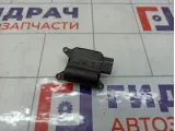 Моторчик заслонки отопителя (печки) Volkswagen Jetta 1K0907511