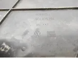 Защита антигравийная задняя правая Volkswagen Jetta (A6) 5C6825215.