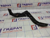 Направляющая заднего бампера правая Volkswagen Jetta (A6) 5C6807394C.