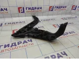 Направляющая заднего бампера правая Volkswagen Jetta (A6) 5C6807394C.