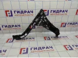 Направляющая заднего бампера правая Volkswagen Jetta (A6) 5C6807394C.