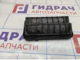 Решетка вентиляционная Volkswagen Jetta (A6) 3C0819465.