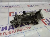Корпус масляного фильтра Volkswagen Jetta (A6) 03F903143.