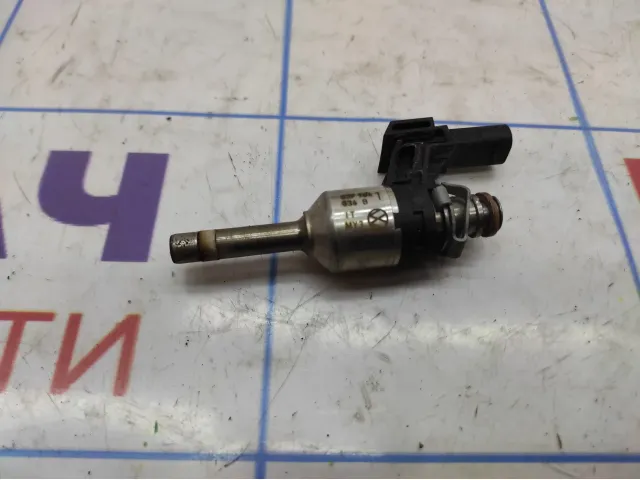 Форсунка Volkswagen Jetta (A6) 03F906036B.