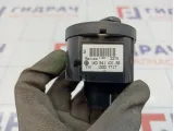 Переключатель света фар Volkswagen Jetta (A6) 1K0941431BB.