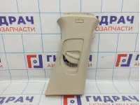 Обшивка стойки средней правой верхняя Volkswagen Jetta (A6) 5C6867244B95T.