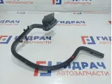 Петля крышки багажника правая Volkswagen Jetta (A6) 5C6827302D.