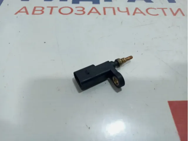 Датчик температуры Volkswagen Jetta (A6) 03F919501B.