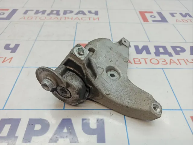 Кронштейн кондиционера Volkswagen Jetta (A6) 03F260885.