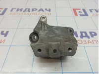 Кронштейн КПП левый Volkswagen Jetta (A6) 1K0199117CE.