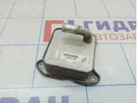 Радиатор масляный Volkswagen Jetta (A6) 03F117021A.