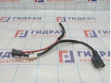 Клемма аккумулятора плюс Volkswagen Jetta (A6) 5C0971228E.