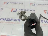 Клемма аккумулятора плюс Volkswagen Jetta (A6) 5C0971228E.